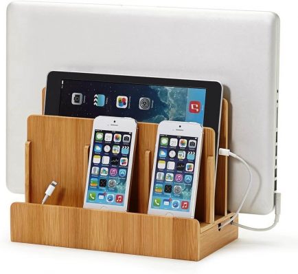 female entrepreneurs charging station (1)